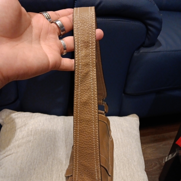 Vintage Guess Y2K Tan Silver Studded Logo Shoulder Purse - Picture 5 of 8